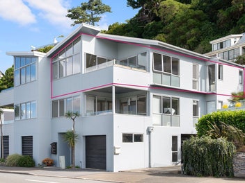 4/275 Karaka Bay Road, Karaka Bays, Wellington