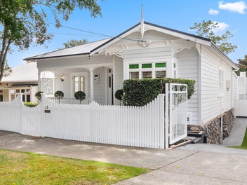 18 Pine Street, Mount Eden, Auckland