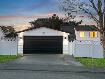 11 Claverdon Drive, Massey, Auckland