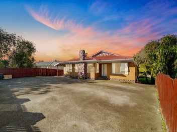 8 Tindall Crescent, Otara, Auckland