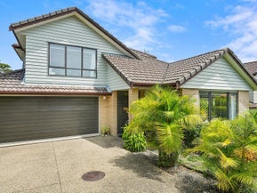 214 Kyle Road, Greenhithe, Auckland