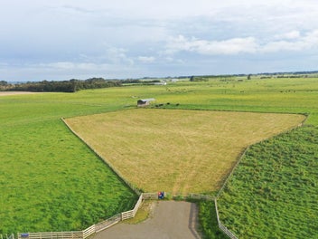 8 Gill Lane, Rongotea, Rongotea