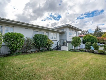 1 Irene Crescent, Dinsdale, Hamilton
