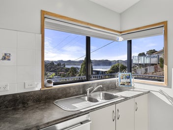 25I Violet Street, Raglan, Raglan