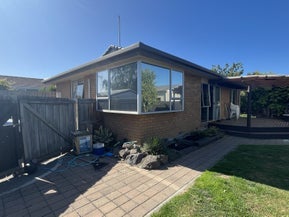 17 Raymond Road, Bromley, Christchurch
