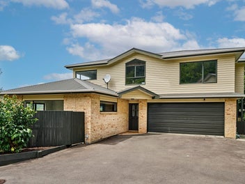 5 Bishops Glen, Tawa, Wellington