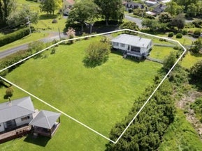 81 Foster Road, Temple View, Hamilton