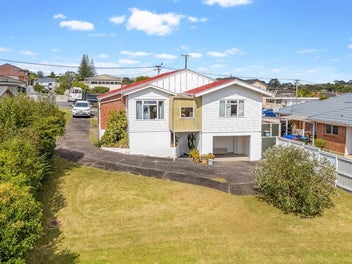 45A White Swan Road, Mount Roskill, Auckland