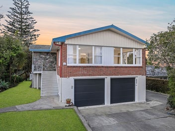 22 Kayeleen Place, Cockle Bay, Auckland