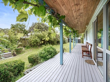 19 Lansdowne Crescent, Glenview, Hamilton