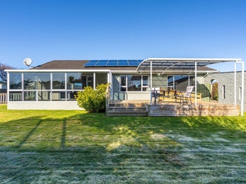 30 White Street, Newfield, Invercargill