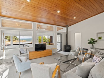 33 Whatuwhiwhi Road, Karikari Peninsula