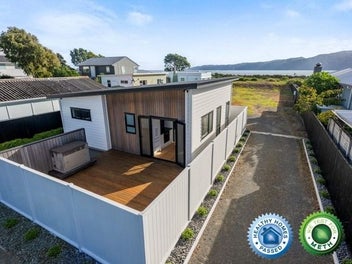 57 Manly Street, Paraparaumu Beach, Paraparaumu