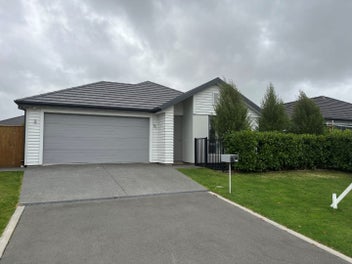 7 Barcote Lane, Rolleston, Rolleston