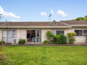 8/19 Selwyn Road, Epsom, Auckland