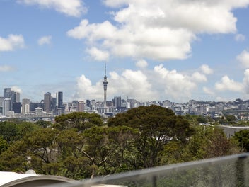 9/270 Onewa Road, Birkenhead, Auckland