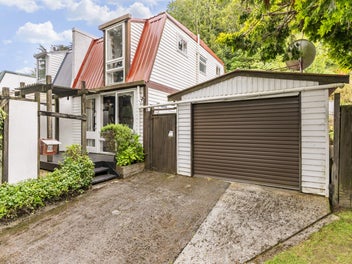 22B Ranelagh Street, Karori, Wellington