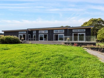 24 Lacebark Drive, Kinloch, Taupō