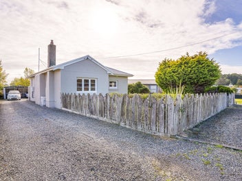 12 McCaughan Street, Browns, Winton