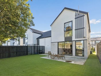 27 Paapaakiri Loop, Takanini, Auckland