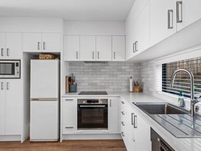 8/35 Garadice Road, Rothesay Bay, Auckland