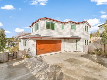 28A Chequers Avenue, Glenfield, Auckland