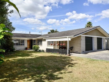 38 Braid Road, St Andrews, Hamilton