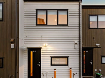 7/35 Garadice Road, Rothesay Bay, Auckland