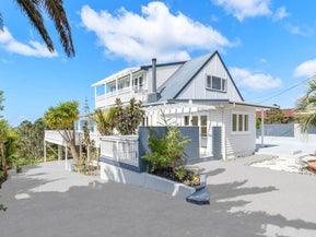 116 Arran Road, Browns Bay, Auckland