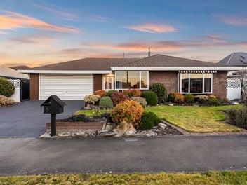 5 Goodall Place, Redwood, Christchurch