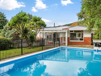120 Hine Road, Wainuiomata, Lower Hutt