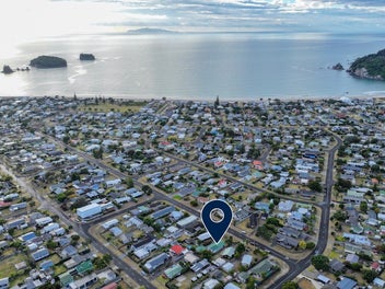 105 Papanui Road, Whangamatā