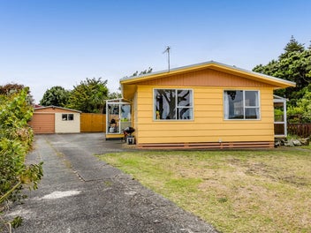 21 Scotland Street, Patea
