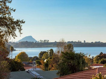 15 Homestead Place, Welcome Bay, Tauranga