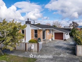 15 Akron Grove, Totara Park, Upper Hutt
