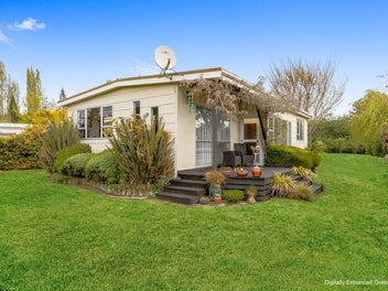 64 Leamington Street, Waikaia, Waikaia