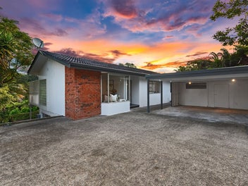 13 Sandford Street, Campbells Bay, Auckland