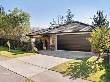 39 Galloway Crescent, Pyes Pa, Tauranga