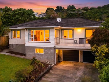 74 Raroa Terrace, Tawa, Wellington