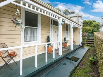 82 Glen Road, The Glen, Dunedin