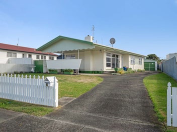 19 Tainui Street, Castlecliff, Whanganui