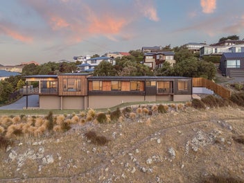 4 Plains View, Mount Pleasant, Christchurch