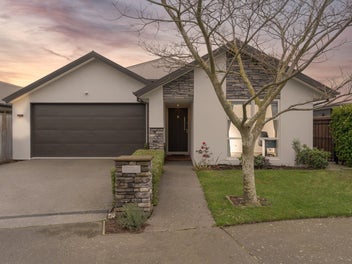 21 Bronco Drive, Aidanfield, Christchurch