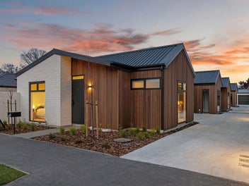 2/30 Clyde Road, Upper Riccarton, Christchurch