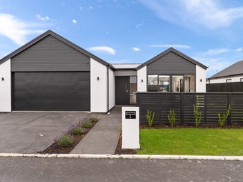 8 Rakau Lane, Casebrook, Christchurch