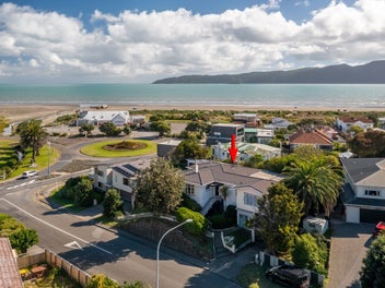 5 Golf Road, Paraparaumu Beach, Paraparaumu