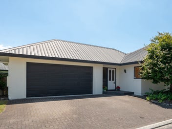 42 Warwick Drive, Lynmore, Rotorua