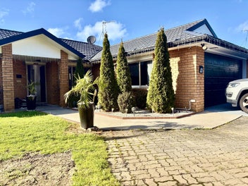 18 Tomes Lane, Favona, Auckland