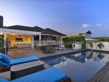 14 Temple Street, Meadowbank, Auckland