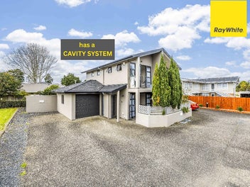 20/8 Landscape Road, Papatoetoe, Auckland